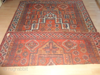 
  Classic  antique Bergama / Canekale  19 th century 
  172 X 242 cm , komplet , shows wear , old  repairs 
  2 X   ...