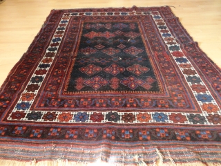 
   Fine  antique   Afshar   19 th.  century   117 X 140  cm.

   very  nice  naturel   colours  ...