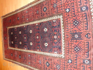 
 Superb  antique  Belutch  19 th. century  98 X 178 cm. Fine  weave , top quality

 wool ,  very  good  condition .   