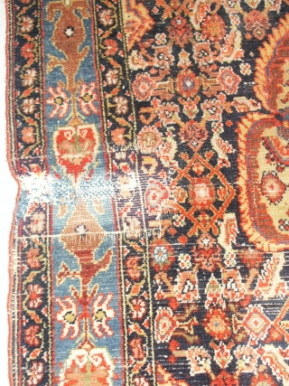 

   Superb  and  rare antique  Malayer 19 th. century 
   121  X  191  cm.  wunderfull  natural  colours with a  ...