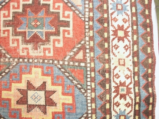     
    Antique  Memling  Gül Kasack 19 century  100 X 196 cm
    Superb  colours , wear  in   ...