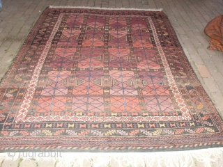  

  Fine  antique  Belutch  main  carpet  200 X 276  cm.
  very  unusual  feeld , Loustrus wool , nice natural colors ,
  ...