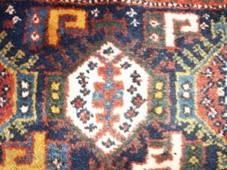   Superbe  Antique  Afshar  Khorjin  63 X 75  cm.
  Perfekt  conditon .

             