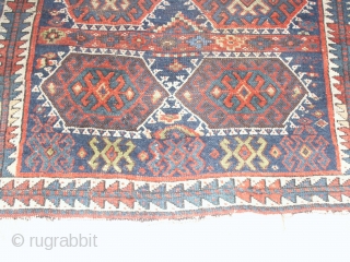 
  Superb  antique  Sangabi Jeff  Kurde 19 th. century
  110 X 209  cm.  beautiful  natural  colors , rare border
  komplet with   ...