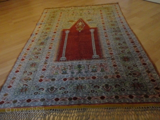    
    Antik  silk  anatolien  prayer - rug  

   111 X 158 cm.  , slight wear in center atherweis

   ...