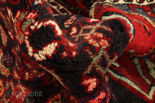 Bijar - Kurdi - Antique Persian Carpet

Size: 350x250 cm
Thickness: Medium (5-10mm)
Oldness: 80-100 (Antique)
Pile - Warp: Wool on Cotton
Node Density: about 160,000 knots per m²
email:info@carpetu2.com         
