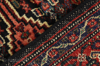Senneh - Kurdi Persian Carpet 328x208

Size: 328x208 cm
Thickness: Medium (5-10mm)
Oldness: 80-100 (Antique)
Pile - Warp: Wool on Cotton
Node Density: about 200,000 knots per m²
email:carpetu2@gmail.com
          