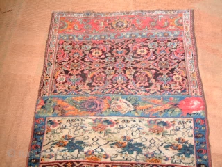 Bidjar Wagireh circa 1900 ,  140cm by 105 cm sampler.

A very unusual and interesting Bidjar carpet salesman's sample,in generally good condition , with some corrosion to the black(iron) and missing a  ...