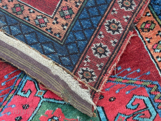 Antique 
Karaman Konya Rug
probably from 1850 - 1875 maybe older
very worn and with damages

but a very rare village rug

the piece has been washed professionally

in the event of any questions please let me  ...