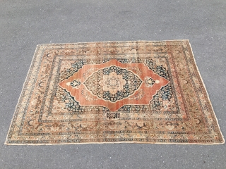 Antique Tabriz - Maybe from around 1910 - well used - one bad repair - would Benefit from a wash - still decorative
Size: 129 cm x 186 cm
     