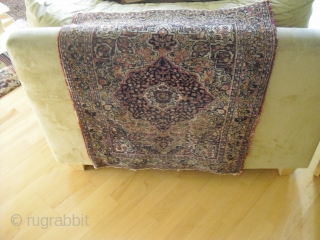 Kirman Antique * late 19th century * Fragment/worn * cleanly * posthi * small size
Shipment costs included to US as well            