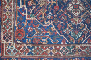 Antique Khamseh with one big medallion 158 x 202 cm                       