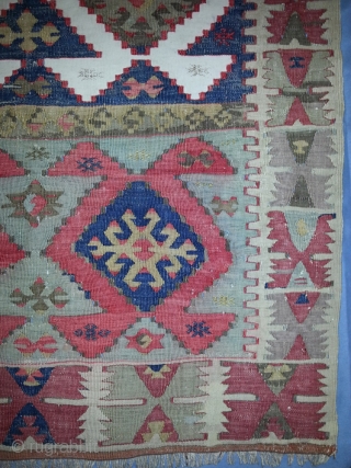 Small Anatolian Kilim, 19th.C. Seize: 131x89 cm. very nice condition                       