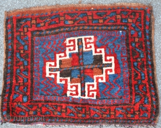 Kurdish tribe bagface from Baluchistan. Symmetric knots, 48 x 38 cm                      