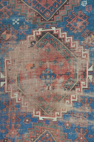 Caucasian Kasak with shattered field, ca.1880. 196 x 123 cm                       