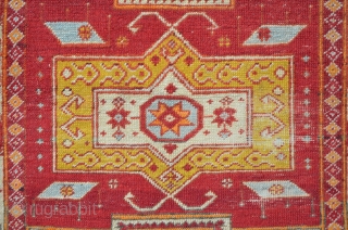 Small west Anatolian rug with allover thin floor, 121 x 87 cm                     