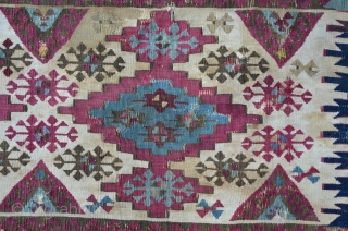 Two Anatolian Kilim Fragments, 157 x 98 cm                         