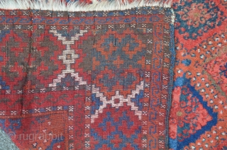 Sarkisla carpet made by Kurdish tribes, central Anatolia Sivas region. 19th C. 204 x 129cm                  