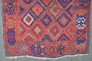 Sarkisla carpet made by Kurdish tribes, central Anatolia Sivas region. 19th C. 204 x 129cm                  