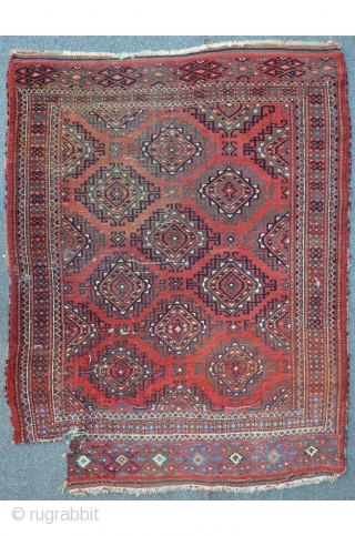 Göklan carpet with exceptional unknown? gul. Could not find any relation in literature. Very fine executed graphics of the main gul which does not appear like a simplification or degenerativ from another  ...
