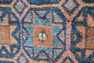 Antique Star Baluch in 100% original condition. Original kilim ends and selvages. Full pile. Includes bottle green dye. Unwashed. I could not find anything similar in the literature.     