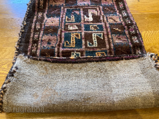 2’7” x 1’6” Antique Small Cushion Pillow Rug [121].

An antique small cushion/pillow. The pattern shows two rows of dragons, and the piece itself features goat hair closure loops. With six colors, this  ...
