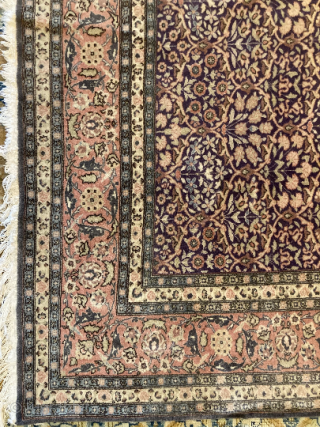 10’ x 7’1” Hereke Turkish Mugal Floral Fine Wool Rug [129] 
A beautiful Hereke Turkish carpet. Featuring a Mugal floral design, this rug was made with some of the finest soft wool  ...