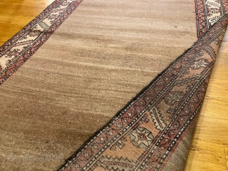 7'10" x 4'6" Rare Bakshiesh Rug [076]

A rare antique Bakshiesh open camel field rug. Circa 1880, this piece features a meandering star and leaf dragon pattern on the main border. There is  ...