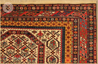 Daghstan - 
Very fine antique Daghstan rug circa 1900 wool on wool foundation
Very good condition
original fringes, kilim ends and edges
Size : 1.47m x 1.20m  4`10" x 3`11"     