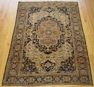 Persian Farahan Sarouk circa 1880's Rug, the size 4'5" x 6'9" (135 x 206 cm.)
original good condition, has low pile throughout the rug , hand washed and cleaned professionally ready for your  ...