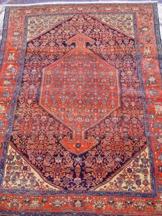 Antique Persian Farahan Oriental Rug, ca. 1900, size is 4'6" x 6'6"                     