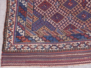 Antique Lori Bakhtiyari Persian rug, circa 1900's , 153 x 300 cm / 5'x 9'10" feet, good original condition.              