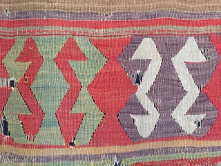 Anatolian kilim fragment, 18th century, rare and old. 135/88cm.                        