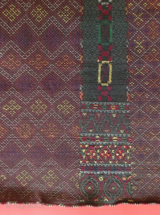 Mrauk Breast coverlet.
Arakhine state, Burma
Early 20th century.
Supplemental weft patterning in silk on cotton
14 x 25                  