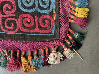 Antique Lakai embroidery (Ilgich), Uzbek, 55 x 57 cm. info@thomaswild.com                       