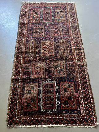Antique Baluch rug, 206 x 100 cm. info@thomaswild.com                         