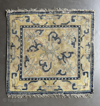    A square seating rug from Ningxia, around 1800, 55 x 57 cm. info@thomaswild.com                 