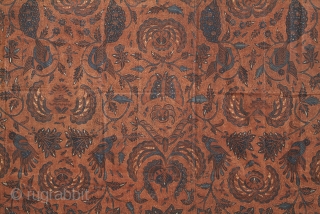 Skirt cloth (kain panjang). Indonesia, Java, Solo/Surakarta.
Intricately drawn -batik tulis, worn as a skirt cloth on formal occasions. Produced in  Solo, the design consists of long feathered birds and Garuda wings  ...