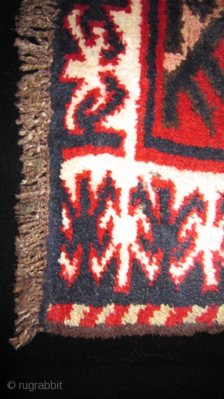 Uzbek piled textile.  Wool.  Age: 90yrs. Size: 75x52cm                       