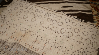 Berber, first half of XX century, 140x235 cm, great conditions. For enquiries write me at tommaso.rugrabbit@gmail.com thanks for the attention Regards Tommaso           