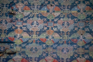 Ming, silk, fragment, 36x59cm, "shou" pattern                           