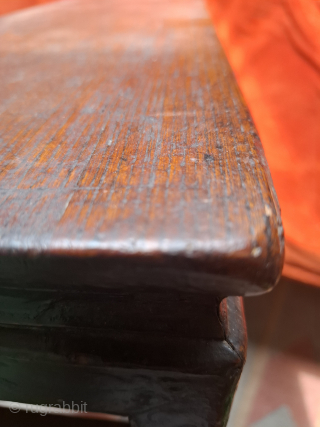 Tibetan small table with Wonderful patina
Feels very old, 18th century ?

Provenance : Jpwillborg Stockholm 

Price on request                