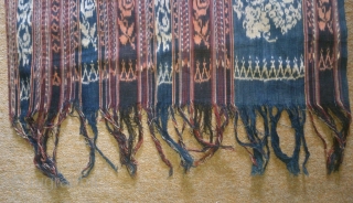 Antique traditional Ikat cotton, indonesia , no: 179, size: 274*72cm.                       