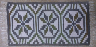 Antique Swedish Kilim, no: 262, size: 90*48cm, wool on cotton, all natural colors.                    