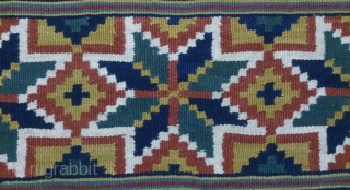 Antique Swedish kilim(Rolakan technique), no: 290, size: 107*59cm, 19th century, wool on cotton, all natural colors.                 