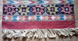 Antique Swedish kilim(Rolakan technique), no: 392, size: 92*45cm.                         