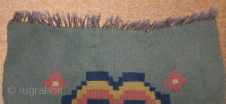 Antique Swedish kilim(Rolakan technique), no: 237, size: 44*44cm.                         