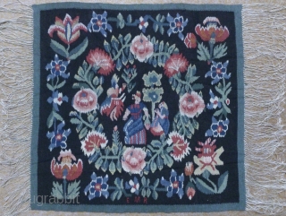 Antique Swedish pictorial Kilim, no: 315, size: 56*57cm, signed ( E M R), the tapestry very beautiful.                