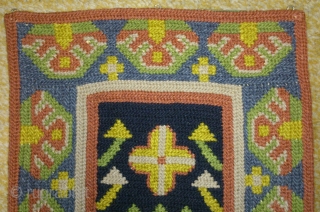Antique Swedish cross stitch wool on linen, no: 202, size: 50*24cm, signed( E J) and dated 1708, wall hangings.              