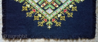 Antique Swedish cross stitch wool on wool, no: 351, size: 87*42cm.                      